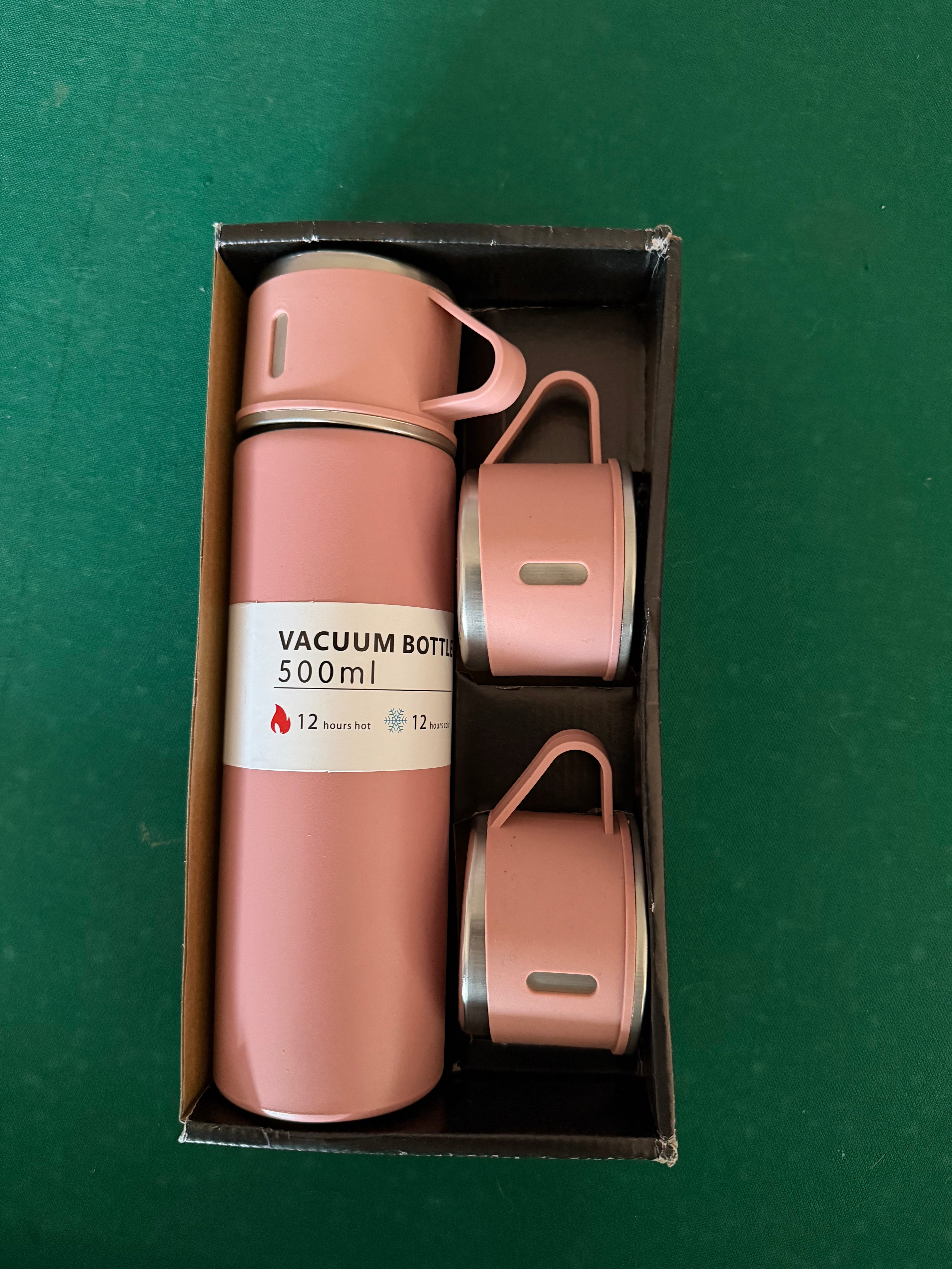 500 ml Stainless Steel Vacuum Flask Gift  Set  with 2 Cups