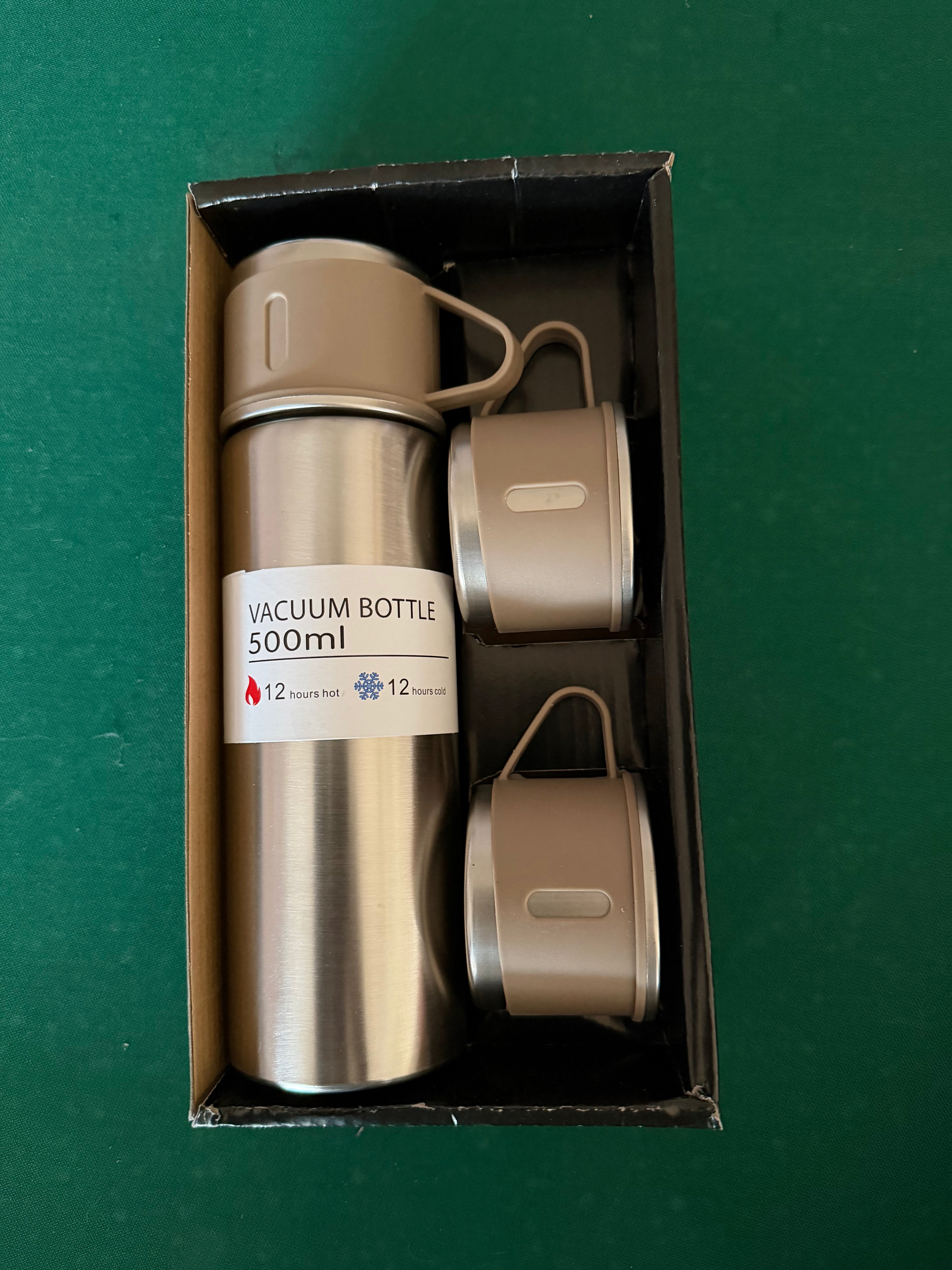 500 ml Stainless Steel Vacuum Flask Gift  Set  with 2 Cups